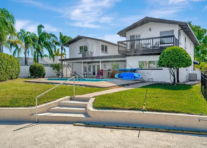 Clearwater Waterfront Modern 4bd 2big Open Loft 4bt With Pool Boat Deck Sleep 15 *