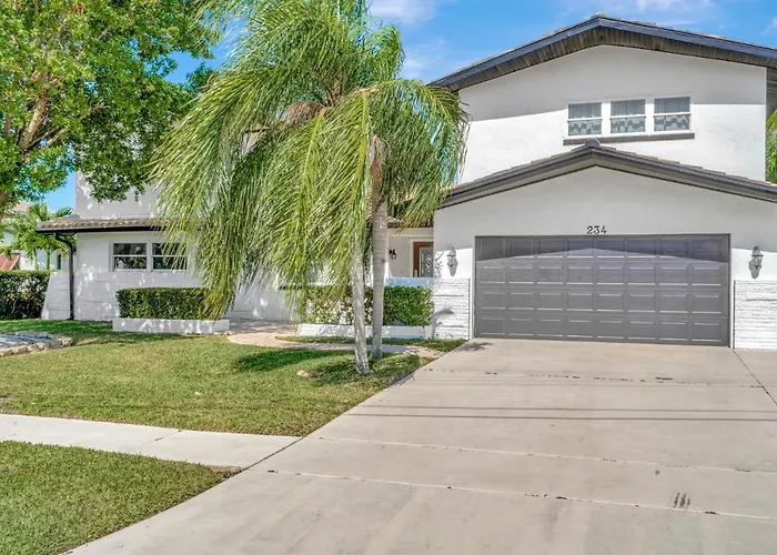 Ferienhaus Clearwater Waterfront Modern 4bd 2big Open Loft 4bt With Pool Boat Deck Sleep 15