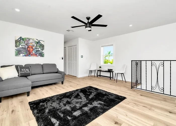 Clearwater Waterfront Modern 4bd 2big Open Loft 4bt With Pool Boat Deck Sleep 15 Clearwater Beach