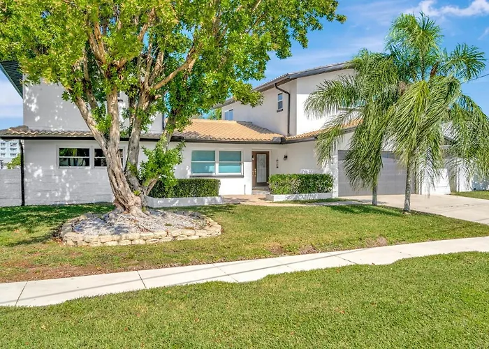 Clearwater Waterfront Modern 4bd 2big Open Loft 4bt With Pool Boat Deck Sleep 15 *