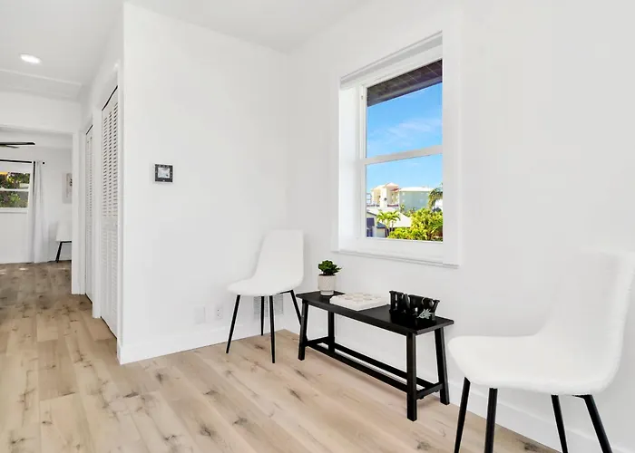 Clearwater Waterfront Modern 4bd 2big Open Loft 4bt With Pool Boat Deck Sleep 15 Ferienhaus