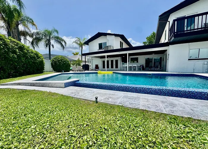 Ferienhaus Clearwater Waterfront Modern 4bd 2big Open Loft 4bt With Pool Boat Deck Sleep 15 *