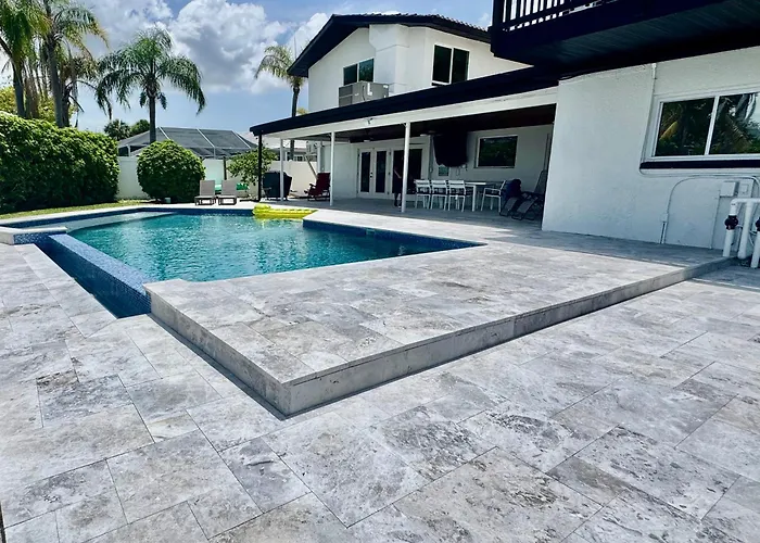 Clearwater Waterfront Modern 4bd 2big Open Loft 4bt With Pool Boat Deck Sleep 15 Clearwater Beach